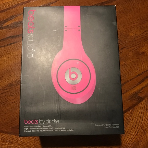 Studio Beats by dr. Dre! - Picture 2 of 8